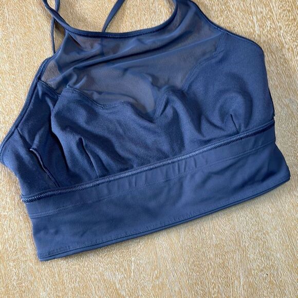 Lululemon Adore Your Core Bra - Picture 3 of 4